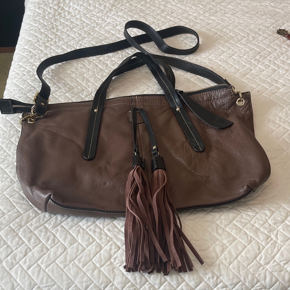 LCREDI Elegant Brown Leather Shoulder Bag with Tassels
